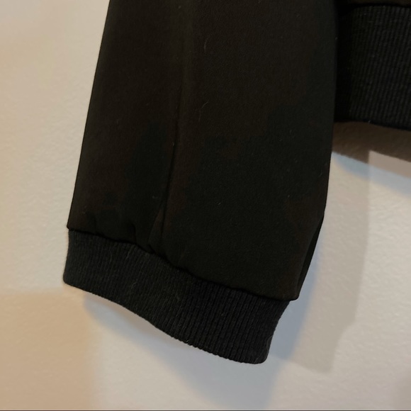 Petite BOMBER Jacket REITMANS - Silky black material - size 12 - Picture 3 of 5